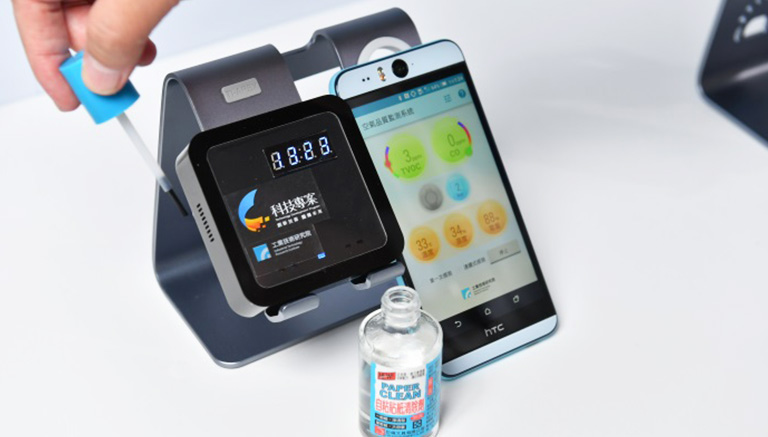 Environmental Gas Sensing Microsystem.
