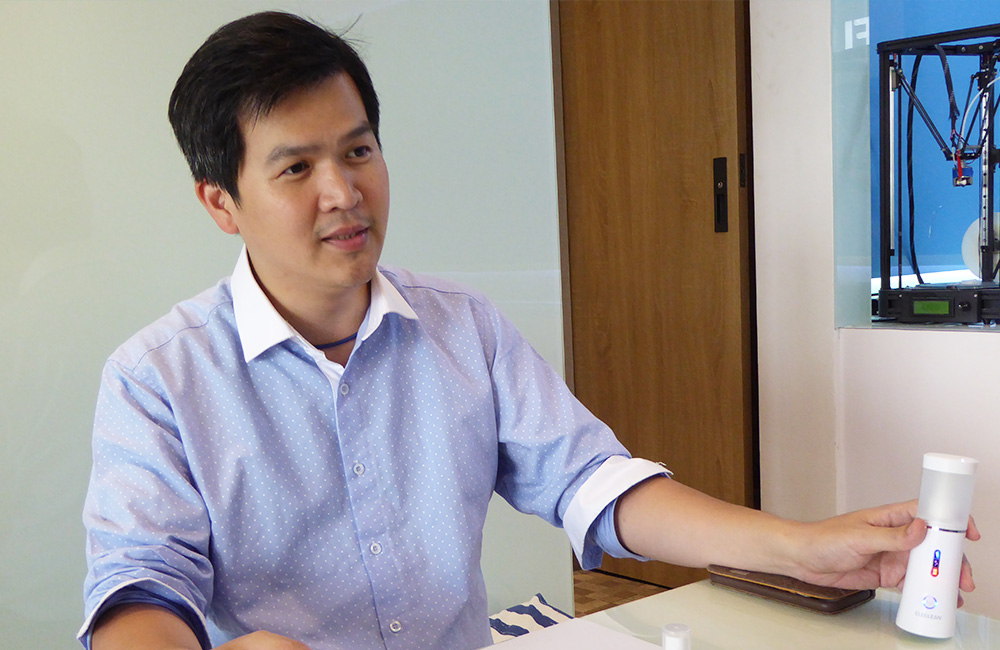 Dr. Chen Chien-Hung, General Director of EleClean, remarked that persistence is always the key to overcoming hurdles along the journey.