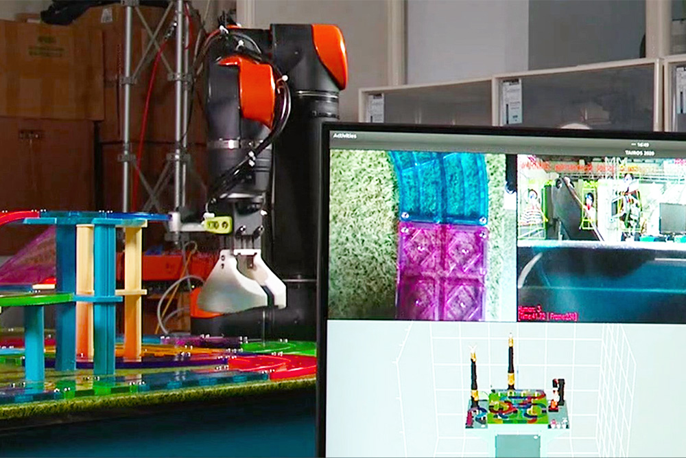 ITRI is focusing on multi-robot collaboration technologies to enhance robots’ abilities in manipulating and assembling objects of diverse sizes, shapes, and materials.