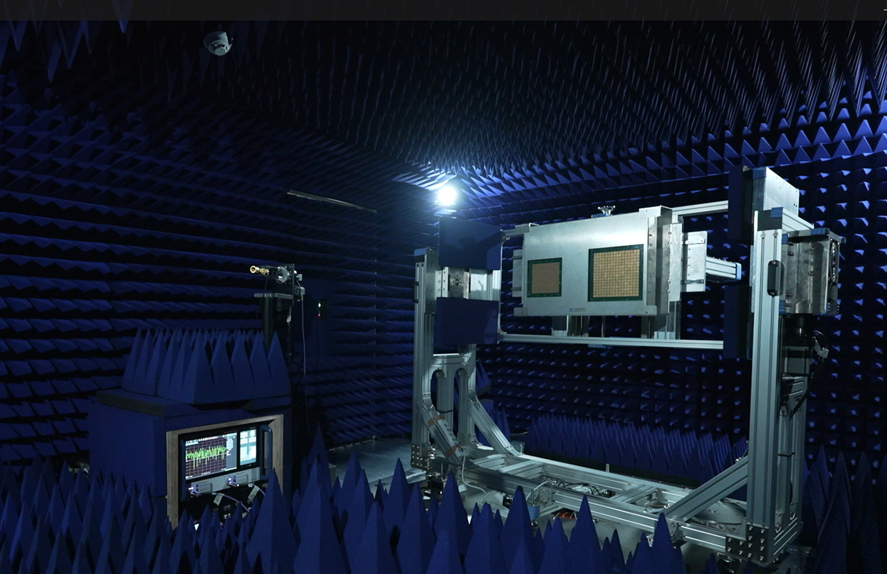 ITRI’s DFF and CATR antenna measurement systems enable real-time testing of phased-array antenna radiation performance.