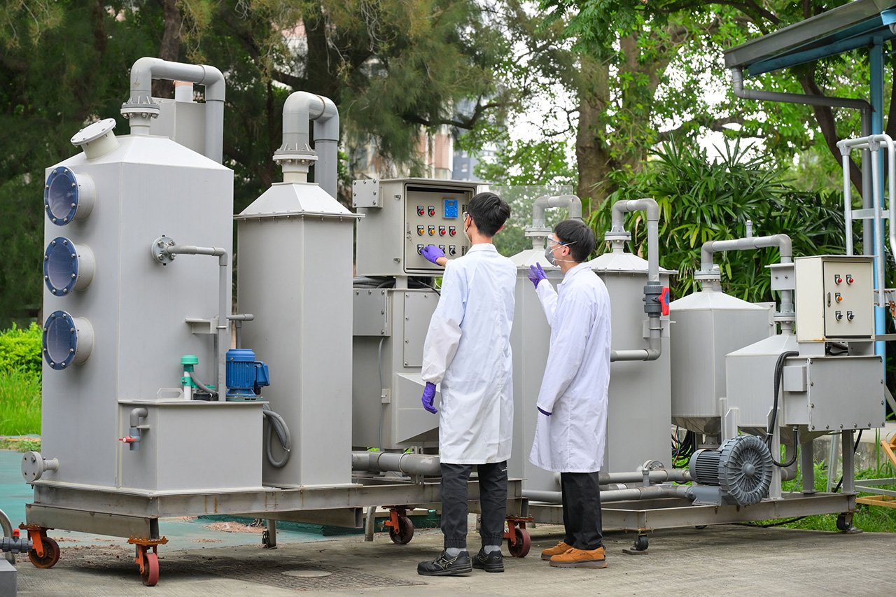ITRI-designed catalyst scrubber and gas filtration system